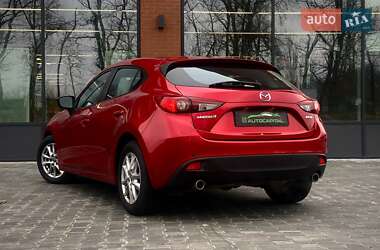 Хэтчбек Mazda 3 2015 в Киеве