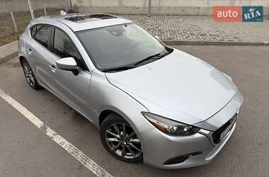 Хетчбек Mazda 3 2018 в Запоріжжі