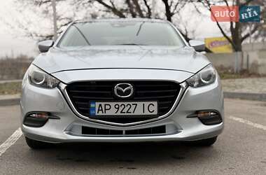 Хетчбек Mazda 3 2018 в Запоріжжі