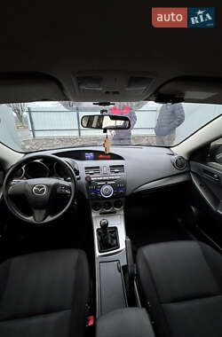 Хэтчбек Mazda 3 2009 в 