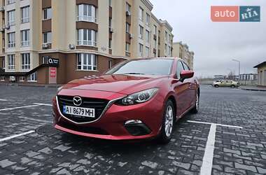 Седан Mazda 3 2013 в Святопетрівське