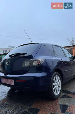 Хетчбек Mazda 3 2009 в Сумах