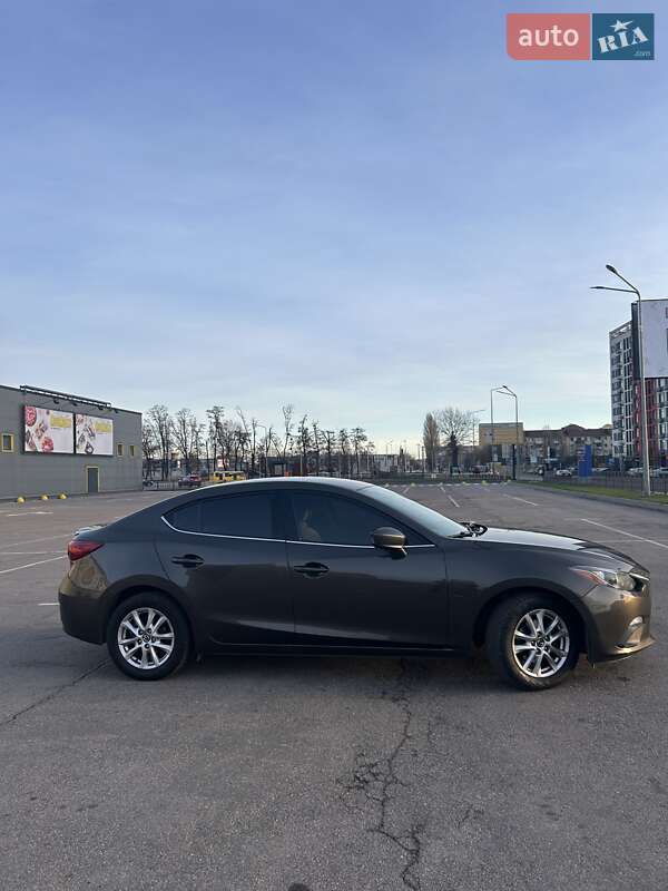 Седан Mazda 3 2013 в Киеве
