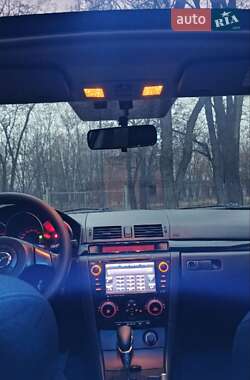 Седан Mazda 3 2006 в 