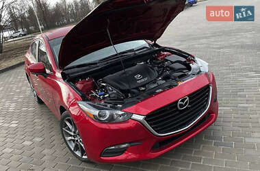 Седан Mazda 3 2018 в 