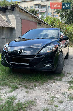 Седан Mazda 3 2009 в Гусятині