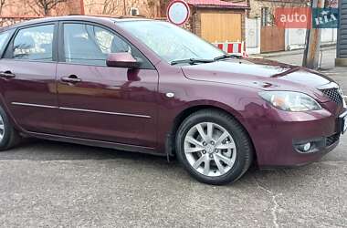 Хэтчбек Mazda 3 2008 в Киеве