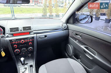 Седан Mazda 3 2008 в Києві