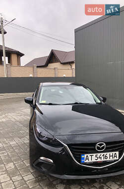 Седан Mazda 3 2013 в Івано-Франківську