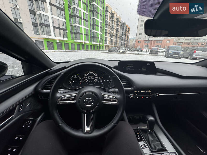 Хэтчбек Mazda 3 2022 в Черкассах
