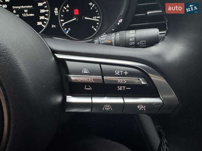 Хэтчбек Mazda 3 2022 в Черкассах