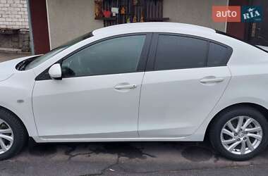 Седан Mazda 3 2012 в Кременчуці