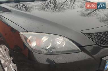 Хетчбек Mazda 3 2005 в Звягелі