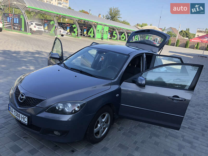 Хэтчбек Mazda 3 2007 в Кропивницком