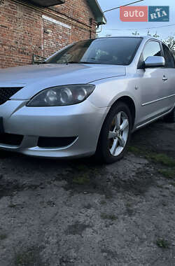 Хетчбек Mazda 3 2004 в Шептицькому