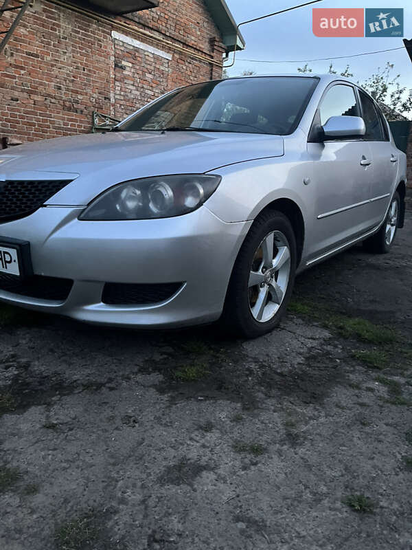 Хэтчбек Mazda 3 2004 в Шептицькому