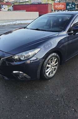 Седан Mazda 3 2014 в Львові