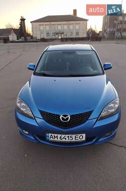 Хетчбек Mazda 3 2005 в Черняхові