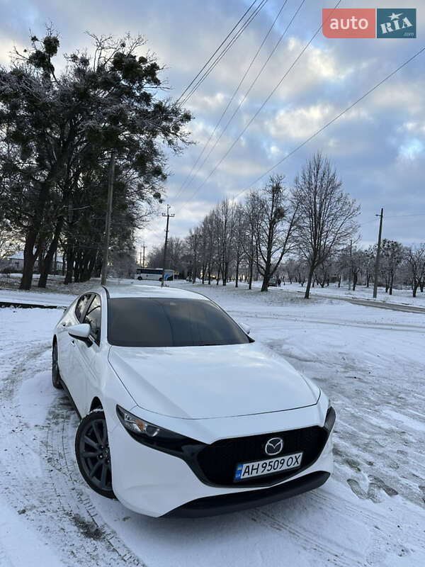 Хетчбек Mazda 3 2019 в Гадячі