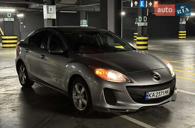 Седан Mazda 3 2013 в Києві