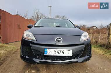 Седан Mazda 3 2011 в 