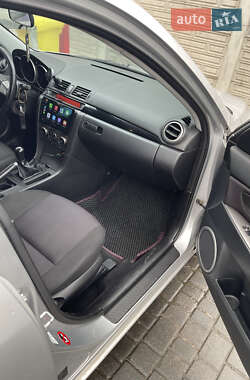 Хэтчбек Mazda 3 2007 в 