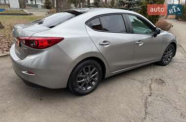 Седан Mazda 3 2014 в Києві