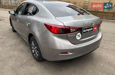 Седан Mazda 3 2014 в Києві