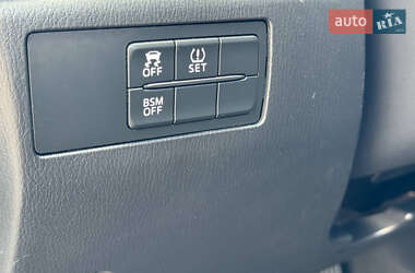 Хэтчбек Mazda 3 2014 в 