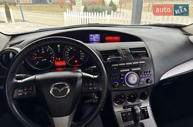 Седан Mazda 3 2011 в Броварах