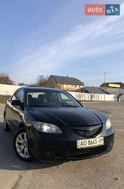 Седан Mazda 3 2007 в Ужгороді