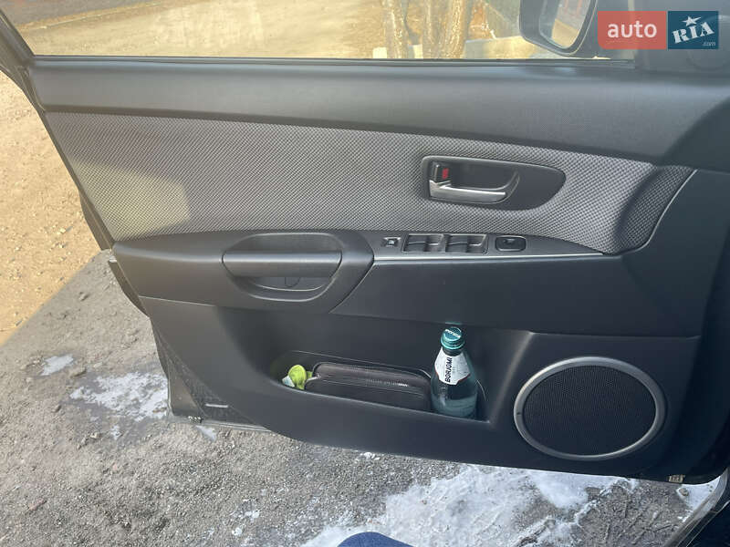 Седан Mazda 3 2008 в Боярке