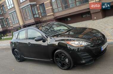 Хэтчбек Mazda 3 2010 в Чернигове