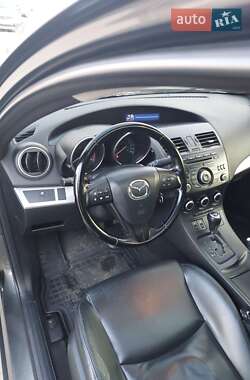 Седан Mazda 3 2012 в Днепре