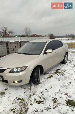 Седан Mazda 3 2005 в Буске