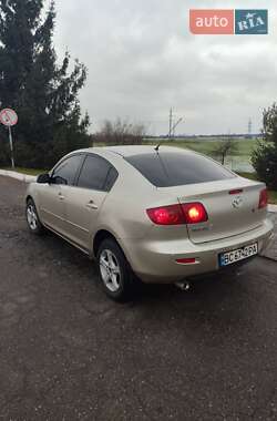 Седан Mazda 3 2005 в Буске