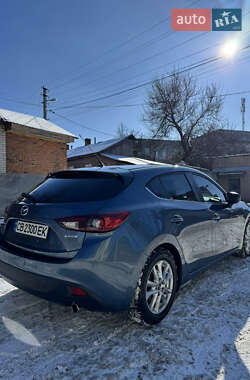 Хэтчбек Mazda 3 2016 в Чернигове