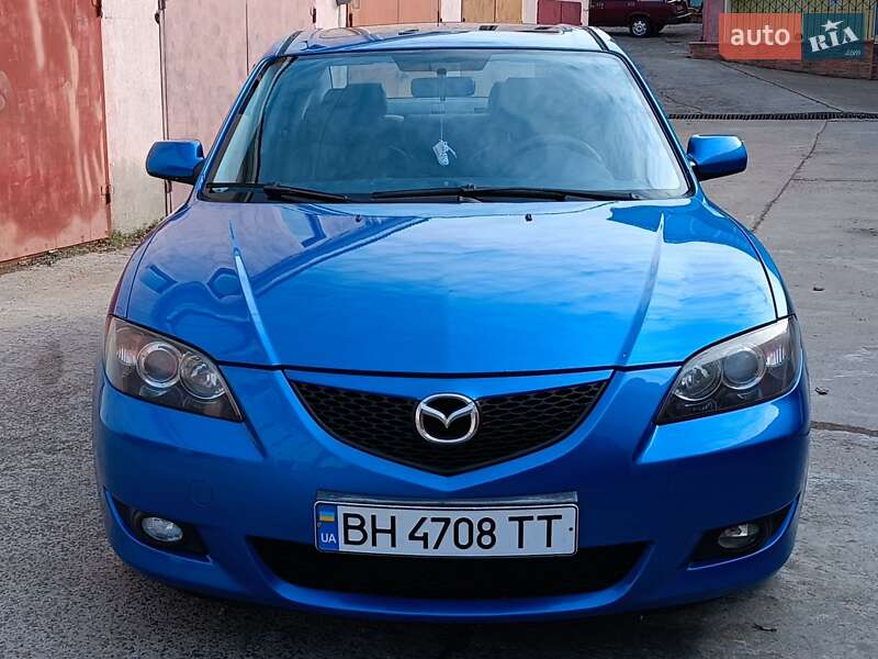 Седан Mazda 3 2005 в Овідіополі