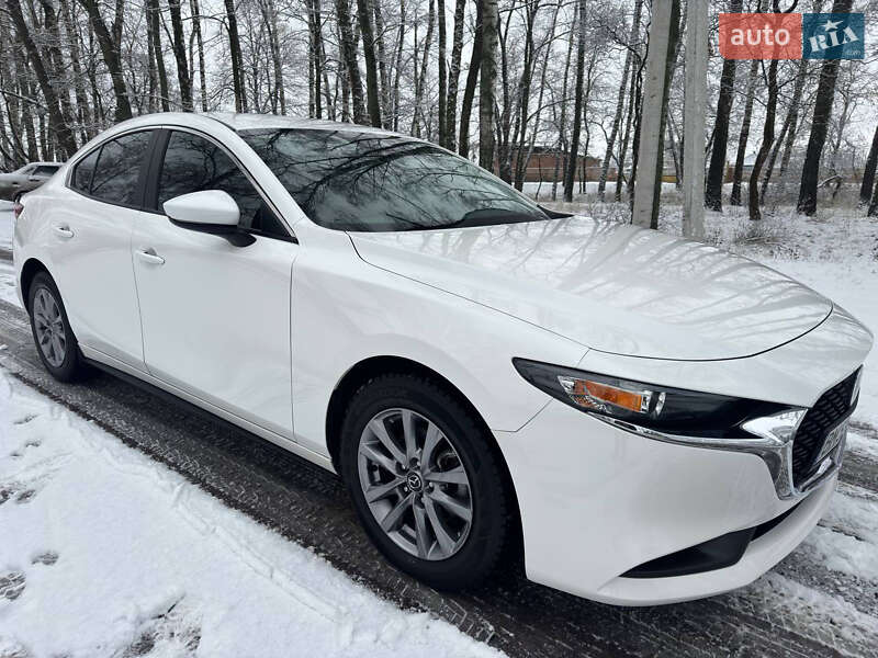 Седан Mazda 3 2022 в Сумах
