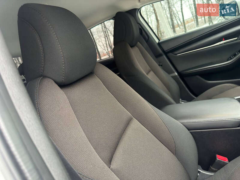 Седан Mazda 3 2022 в Сумах