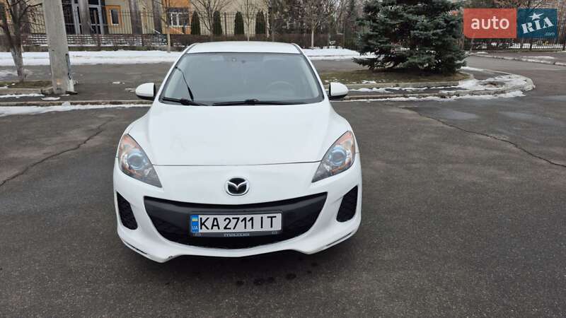Седан Mazda 3 2012 в Києві фото 3 Седан Mazda 3 2012 в Києві