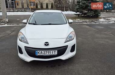 Седан Mazda 3 2012 в 
