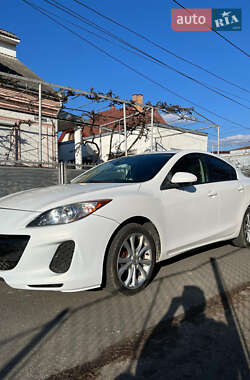 Седан Mazda 3 2011 в 