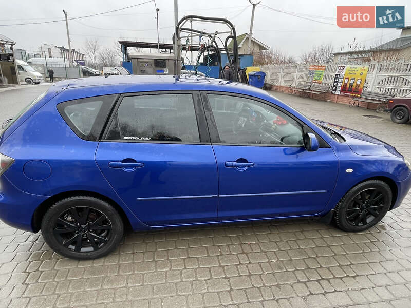 Хэтчбек Mazda 3 2006 в Ивано-Франковске