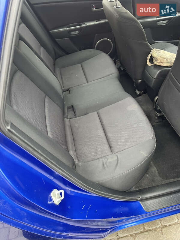 Хэтчбек Mazda 3 2006 в Ивано-Франковске