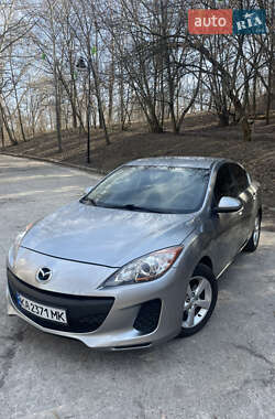 Седан Mazda 3 2013 в Києві