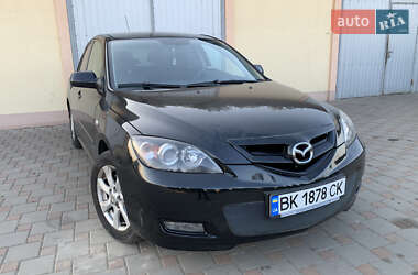 Хэтчбек Mazda 3 2007 в Сарнах