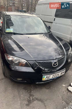 Седан Mazda 3 2005 в Дніпрі