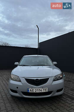 Седан Mazda 3 2004 в Каменском