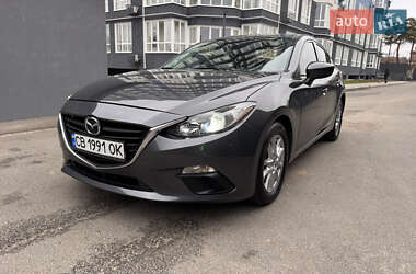 Седан Mazda 3 2015 в Чернигове